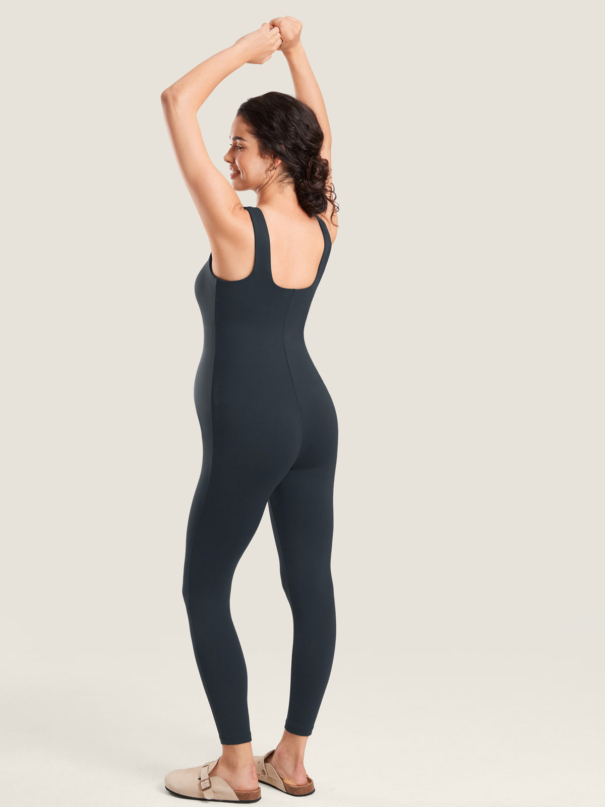 MOMANDA Women's Natrelax® Maternity Jumpsuit True Navy @model_info:MOM2
