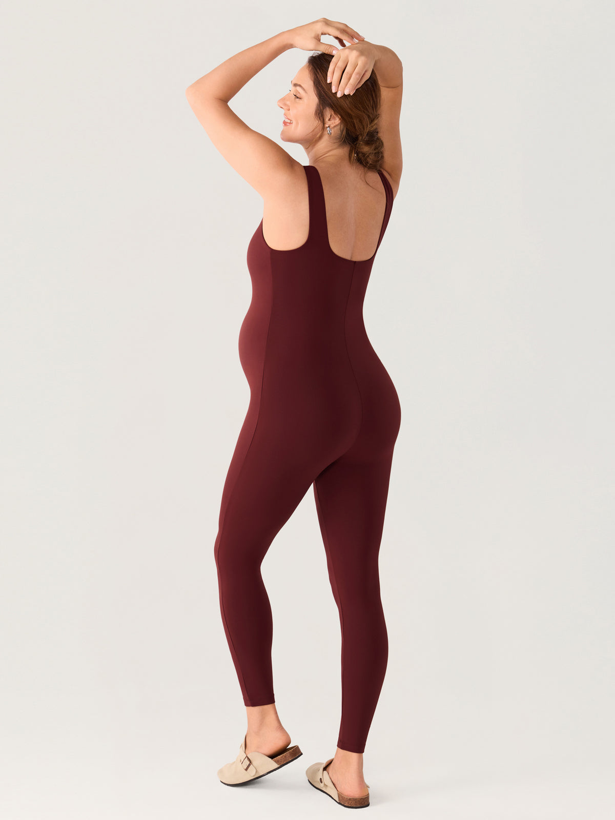 MOMANDA Women's Natrelax® Maternity Jumpsuit Red Merlot @model_info:MOM6