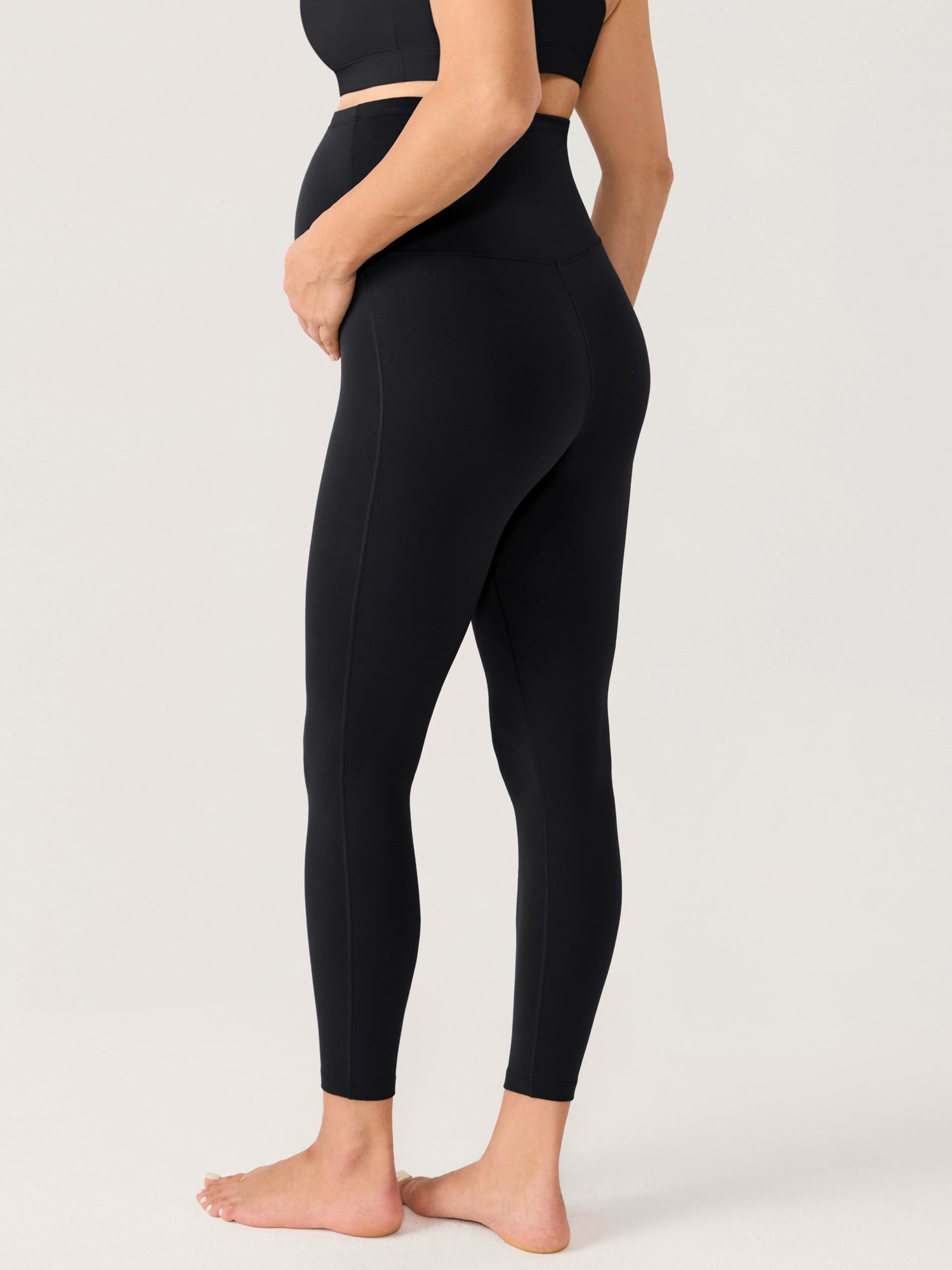 Natrelax® Seamless-Front Maternity Leggings 25"