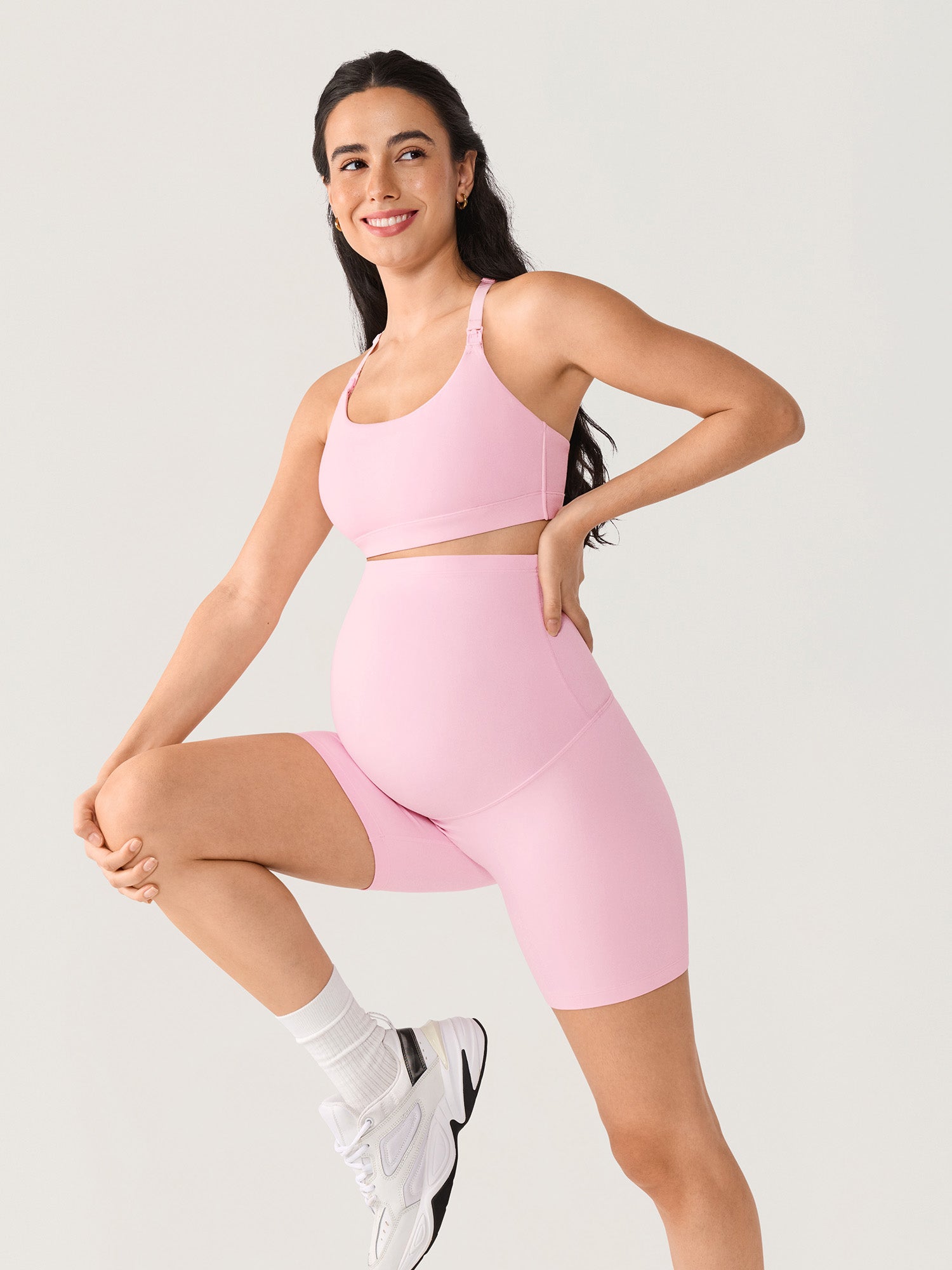 Natrelax® No Front Seam Maternity Shorts 6"