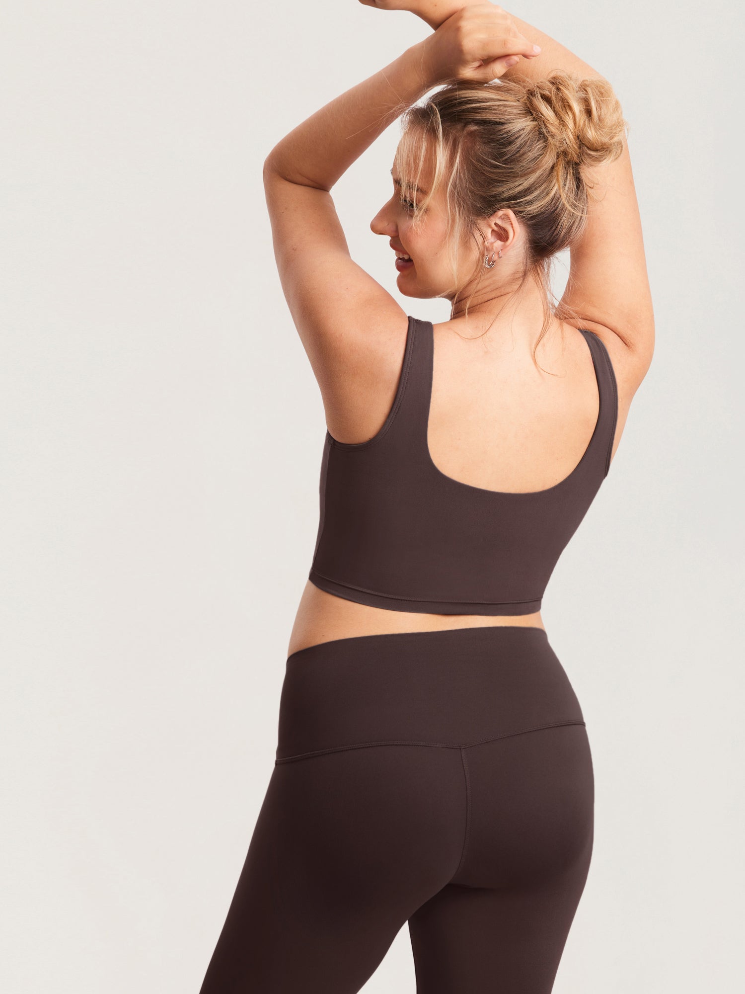 MOMANDA Women's Natrelax® Nursing Crop Tank Top - V Neck Deep Purple