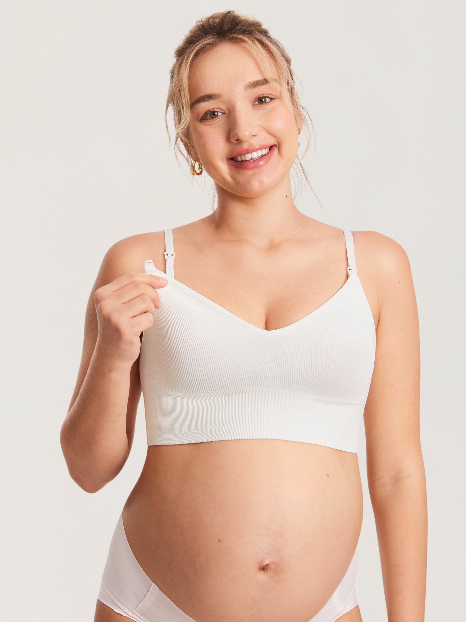 MOMANDA Women's Ribbed V Neck Nursing Bralette Hazelnut