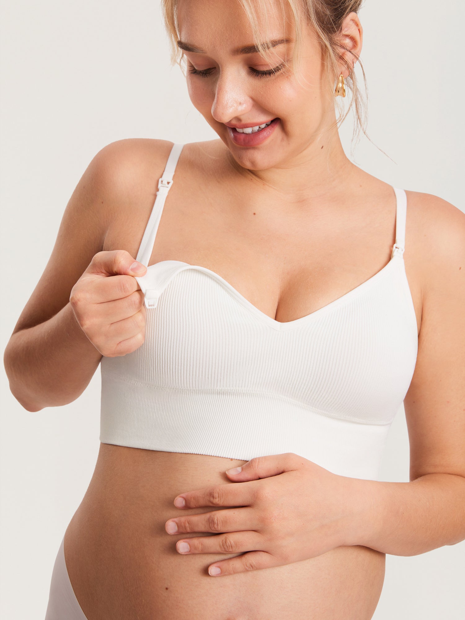 MOMANDA Women's Ribbed V Neck Nursing Bralette Hazelnut