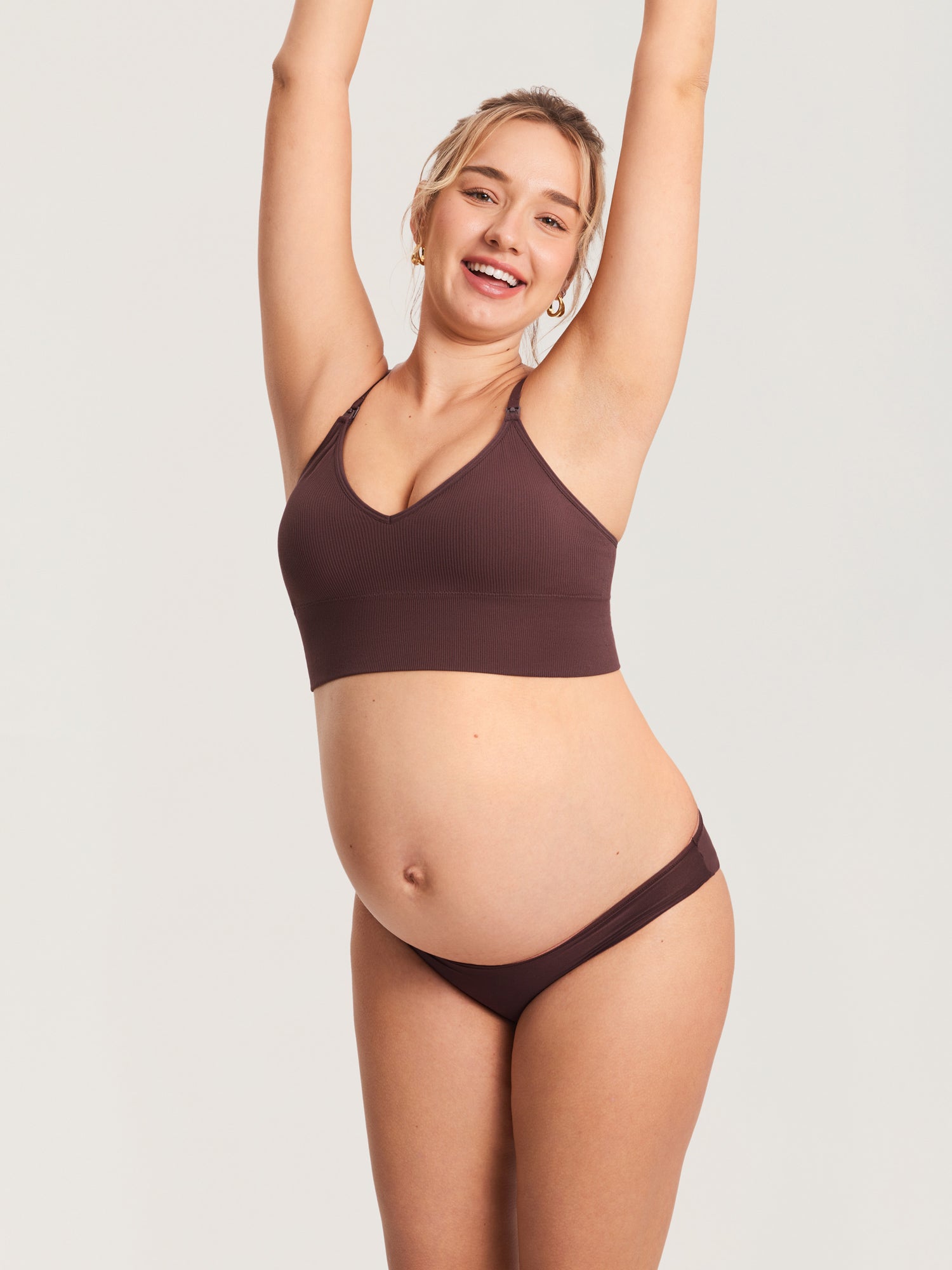 MOMANDA Women's Ribbed V Neck Nursing Bralette Hazelnut