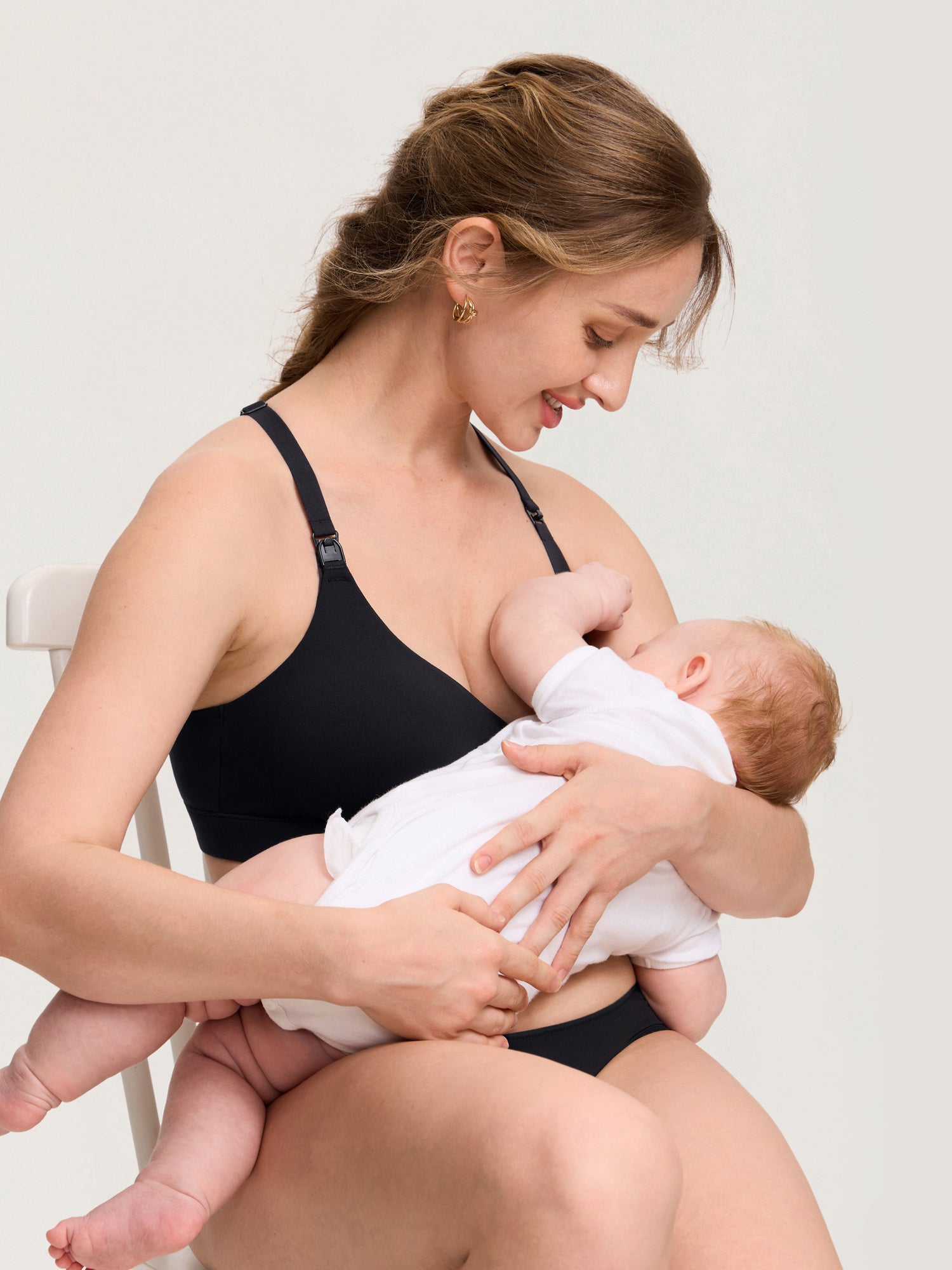 MOMANDA Women's Natrelax® Adjustable Y-back Nursing Bra Black