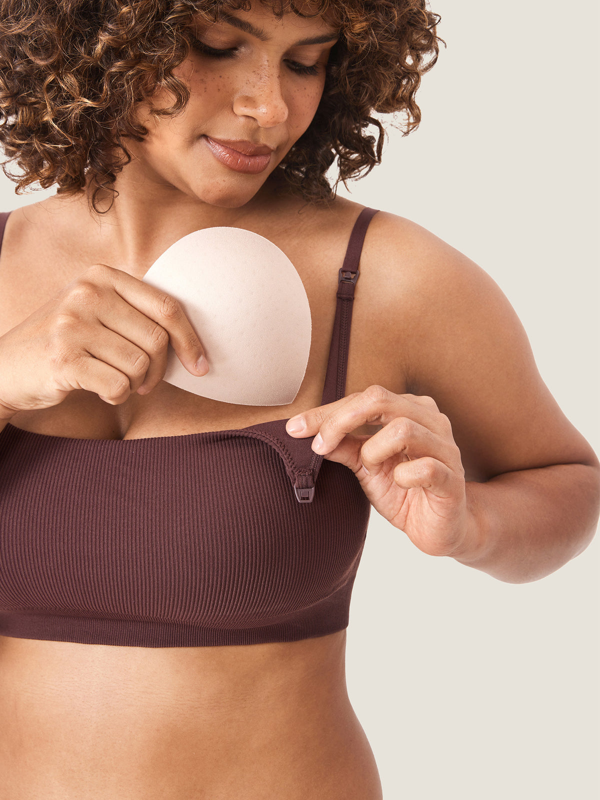 MOMANDA Women's Ribbed Scoop Nursing Bralette Hazelnut @model_info:Nursing