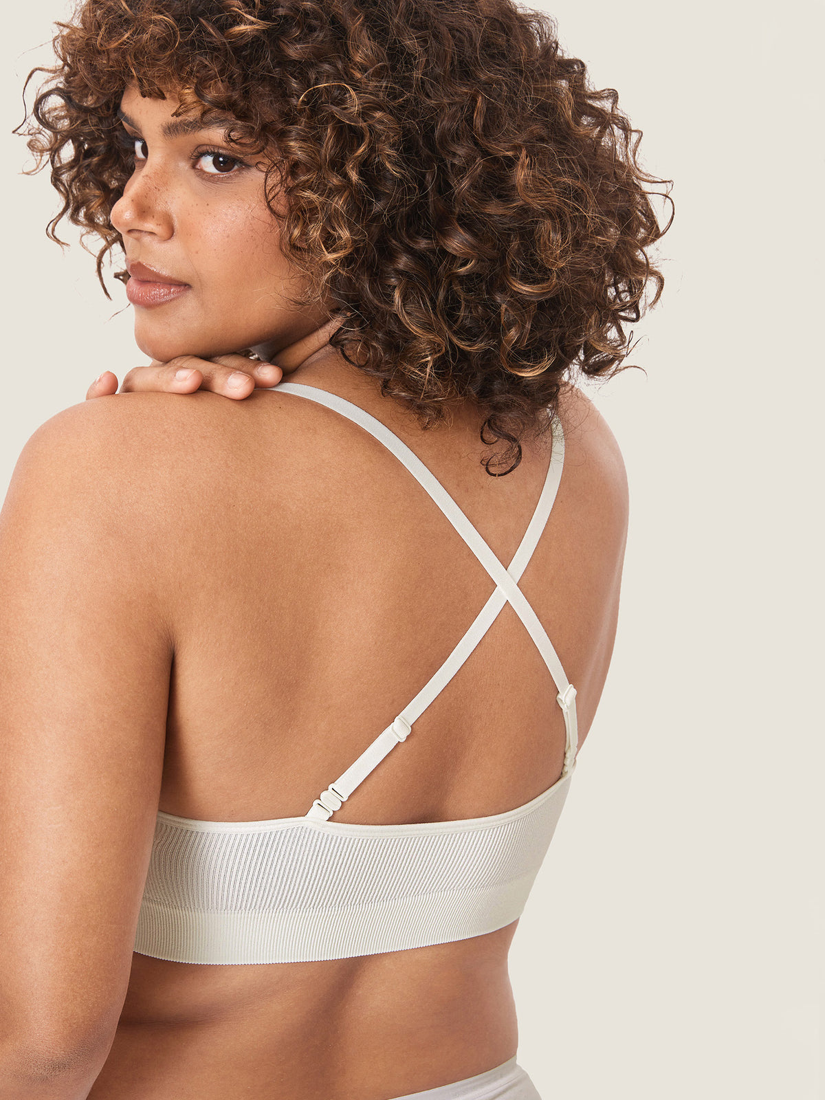 MOMANDA Women's Ribbed Scoop Nursing Bralette Iceland White @model_info:Nursing