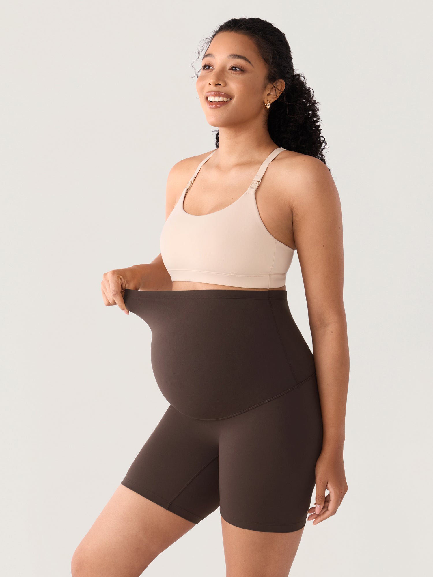 Natrelax® No Front Seam Maternity Shorts 6"